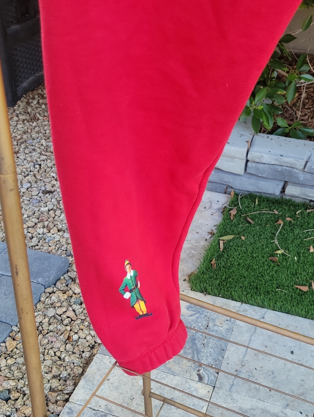 Shoe Palace ELF MOVIE thick Joggers OMG Santa Christmas - Picture 6 of 15